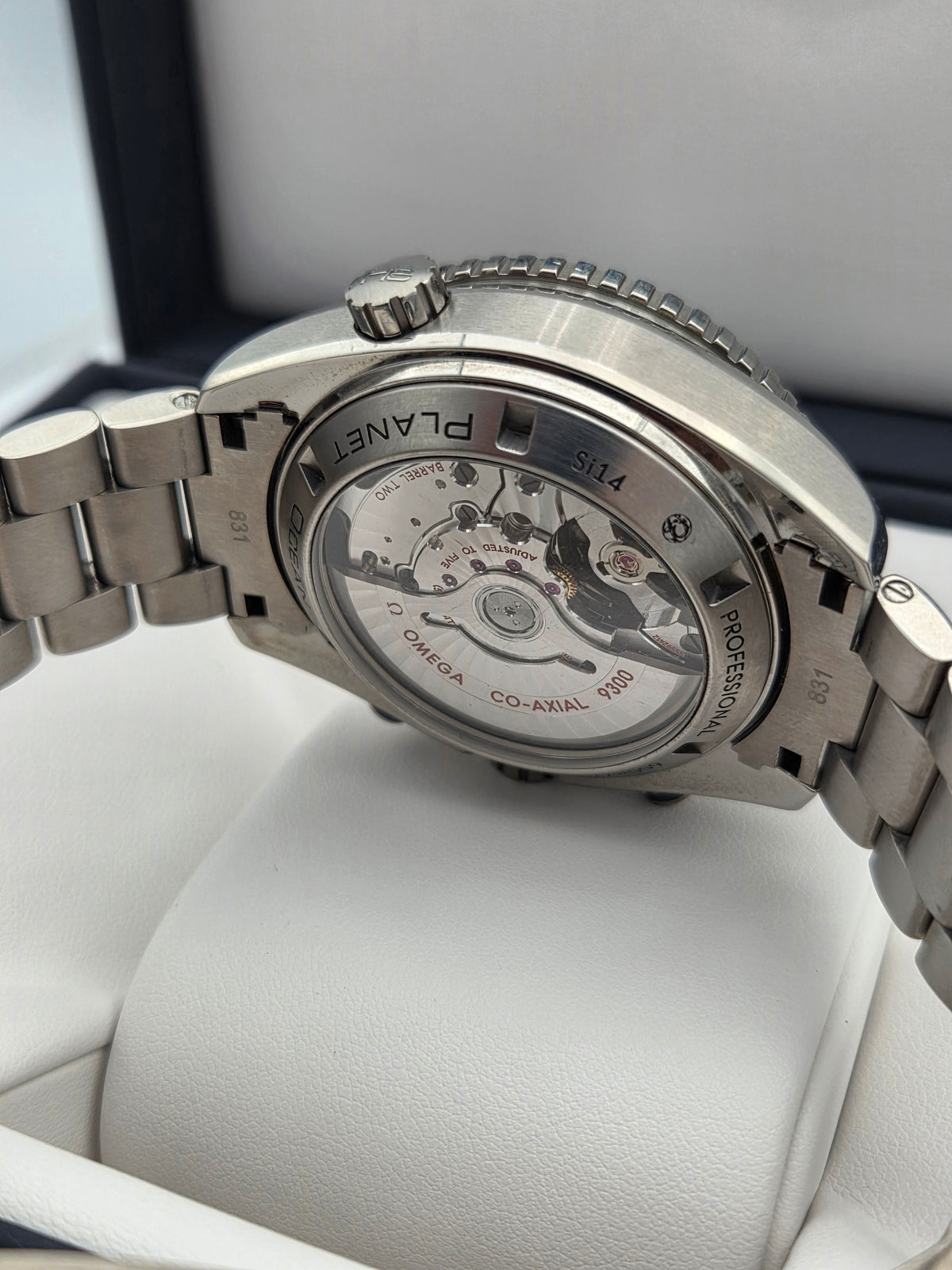 Omega Seamaster Planet Ocean