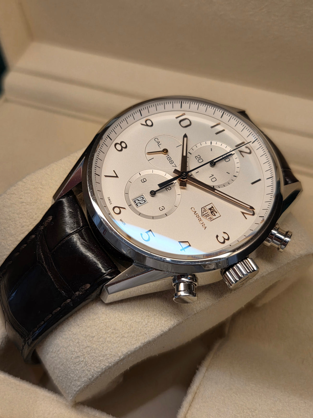 TAG Heuer Carrera