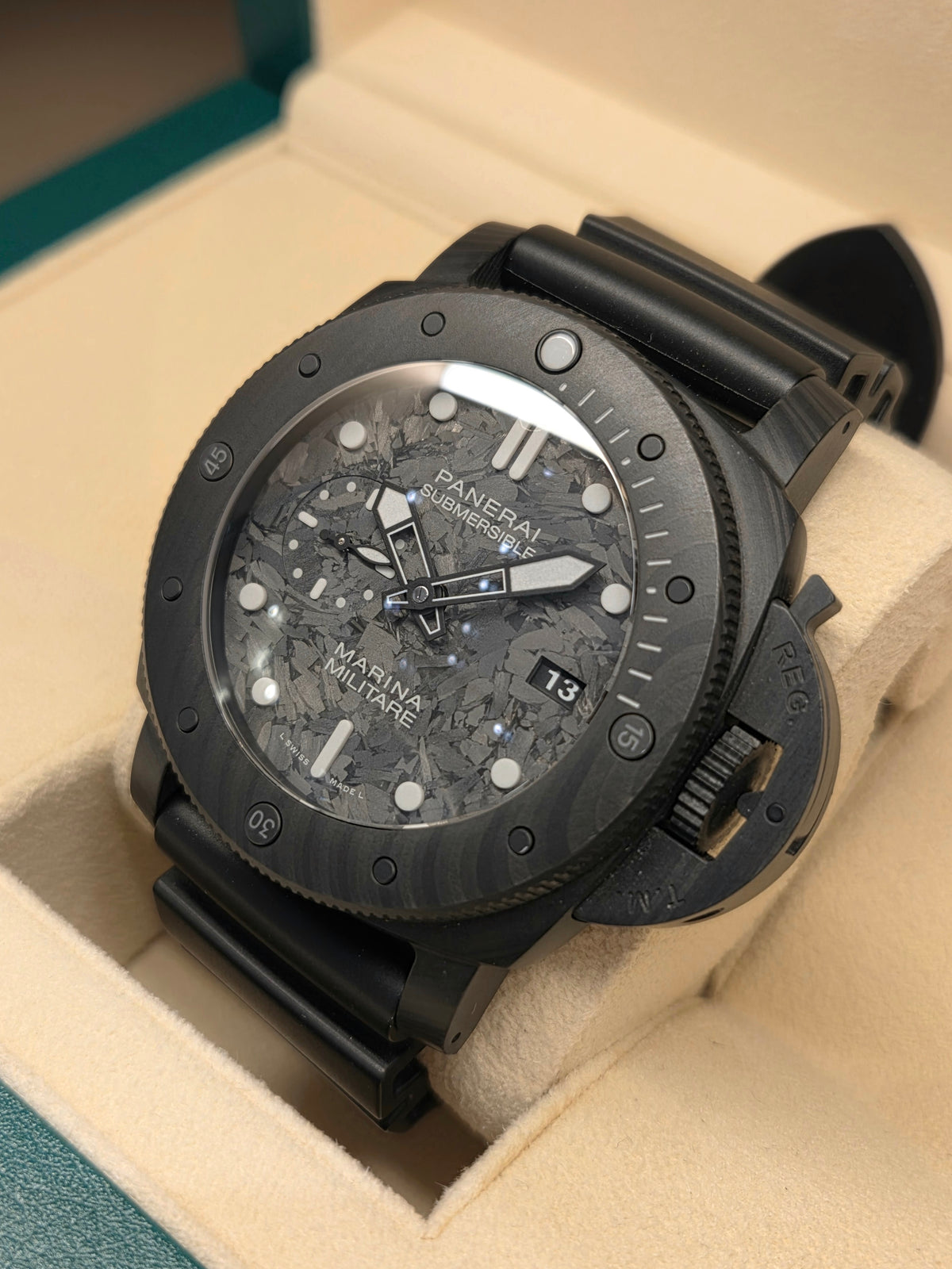Panerai Submersible Carbotech